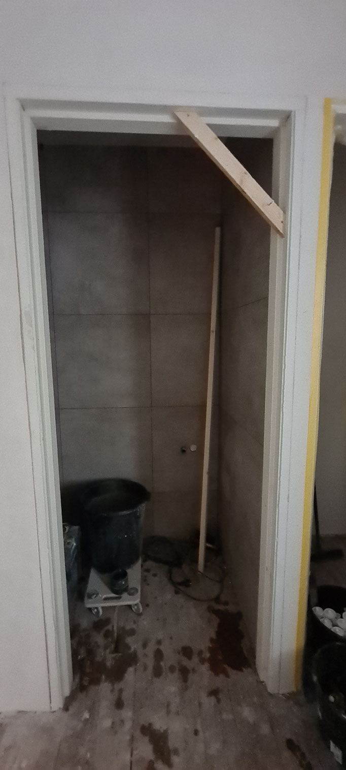 BTK Tegelzetters Venlo - realisatie nieuw toilet te Venlo