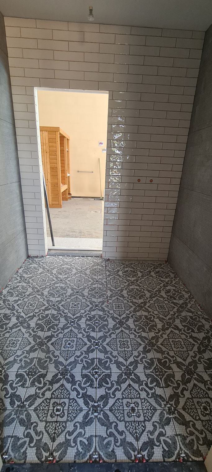 BTK Tegelzetters Venlo - nieuwe badkamer te Grubbenvorst