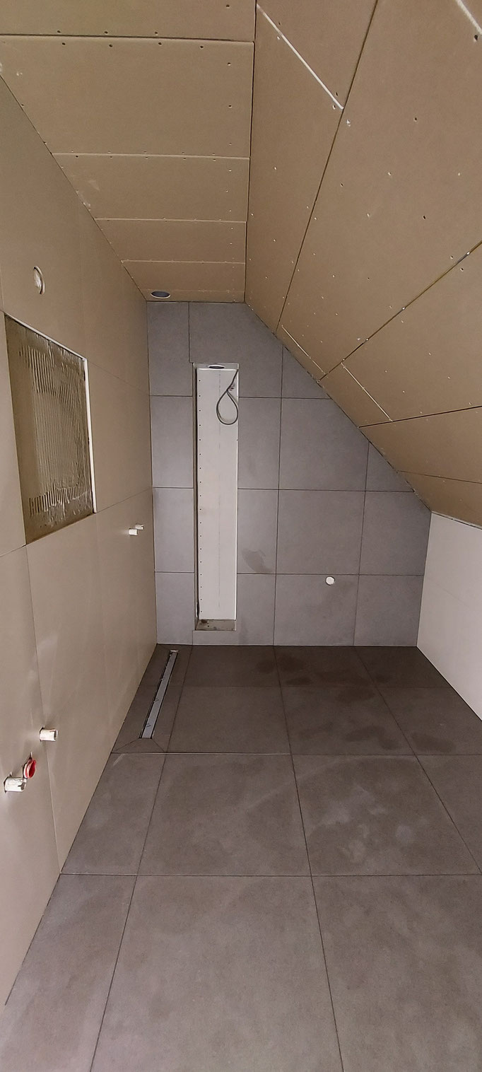 BTK Tegelzetters Venlo - badkamer te Buchten