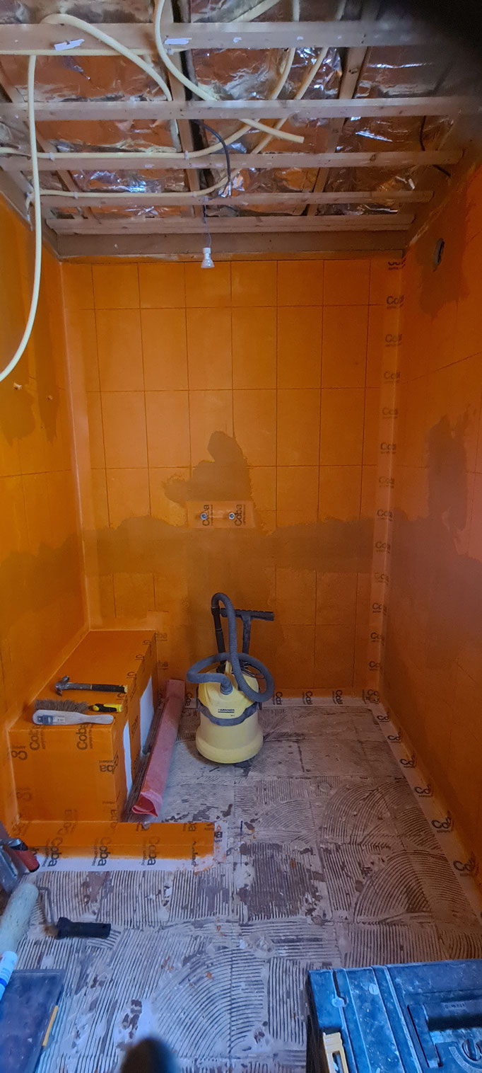 BTK Binnendijk Tegelzetters Venlo - volledige renovatie badkamer te Venlo