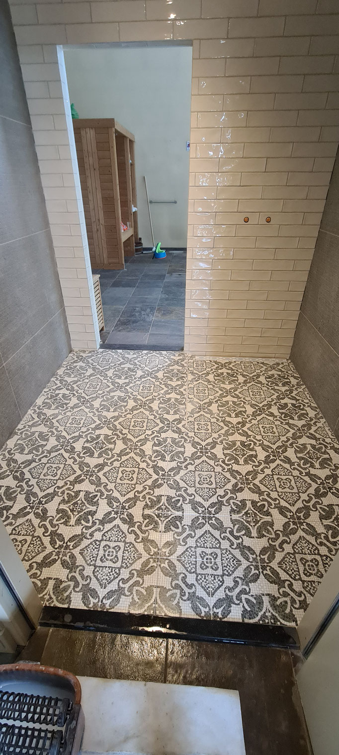 BTK Tegelzetters Venlo - nieuwe badkamer te Grubbenvorst