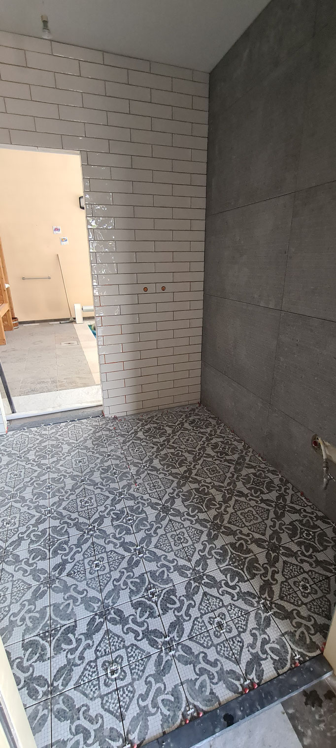BTK Tegelzetters Venlo - nieuwe badkamer te Grubbenvorst