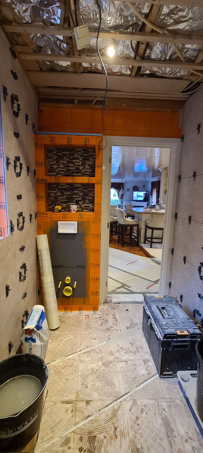 BTK Binnendijk Tegelzetters Venlo - volledige renovatie badkamer te Venlo