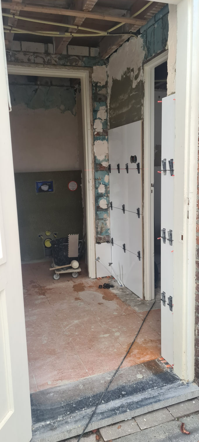 BTK Tegelzetters Venlo - tegelwerk keuken en bijkeuken te Swalmen