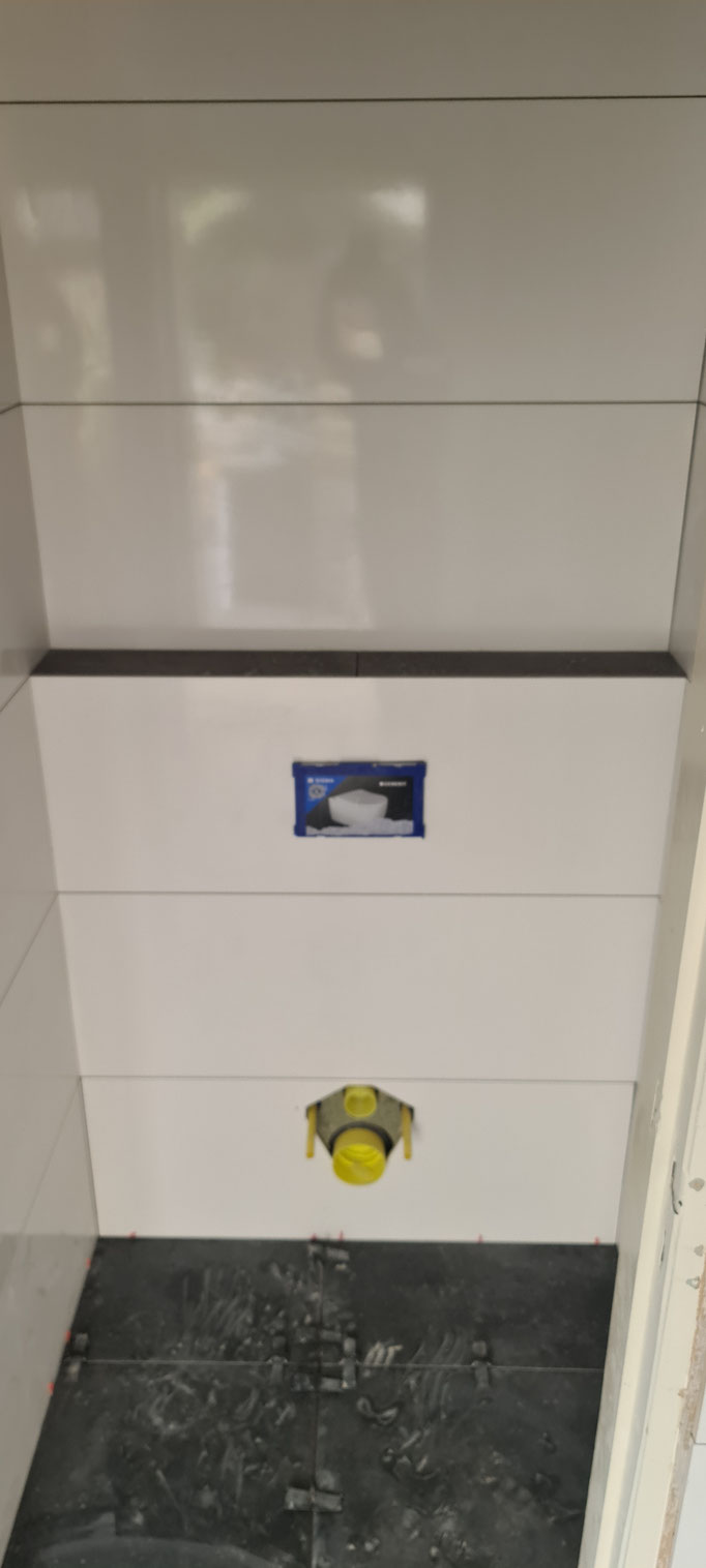 BTK Tegelzetters Venlo - tegelwerk toilet te Swalmen