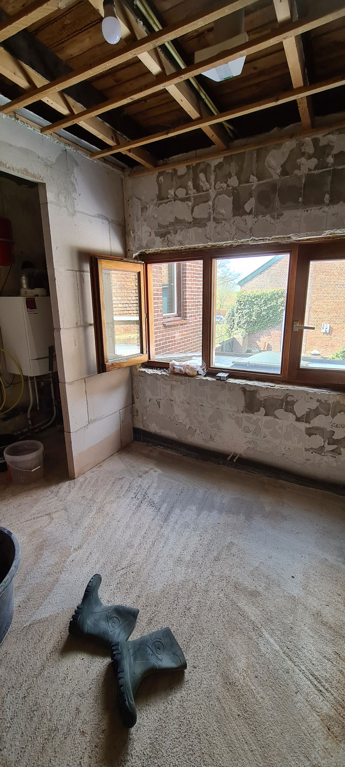 BTK Tegelzetters Venlo - vloer storten - badkamer te Simpelveld