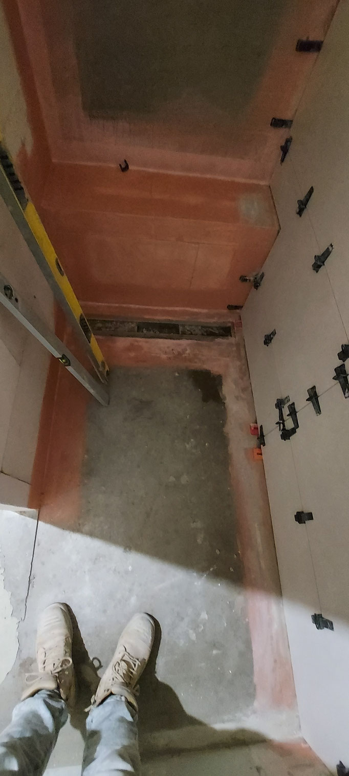 BTK Tegelzetters Venlo - renovatie badkamer te Herten