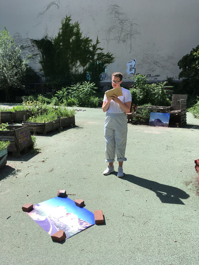 Erin Honeycutt, Cactus Chronicles (performance) © 2019 in-conversation-with, photo: Katharina Wendler