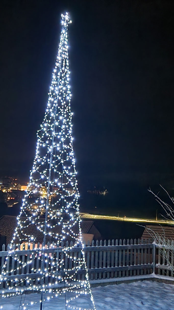 Großer (5m) leuchtender Baum zur Advents- und Weihnachtszeit