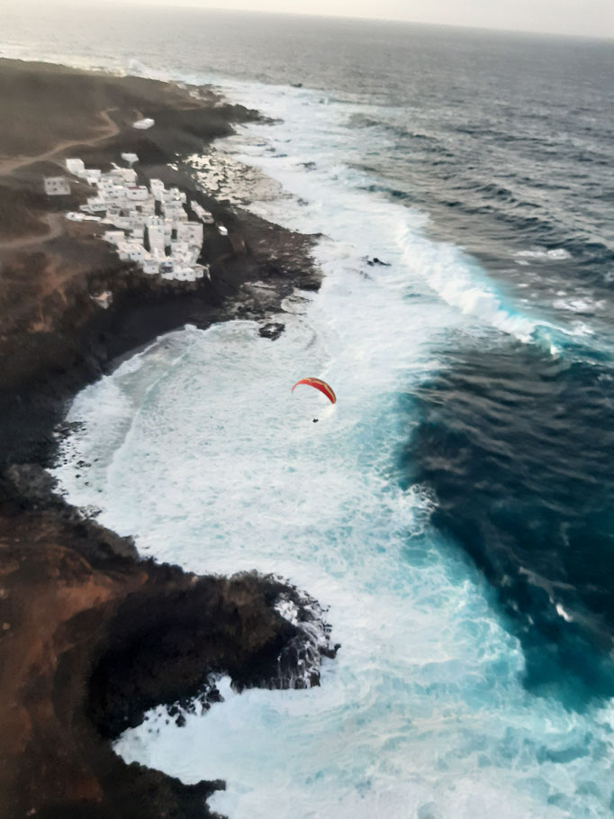 Oservamos las olas desde el aire