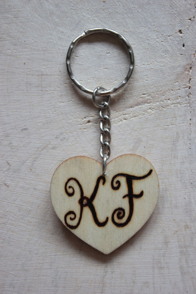 Schlüsselanhänger Herz 4cm + Schlüsselringkette