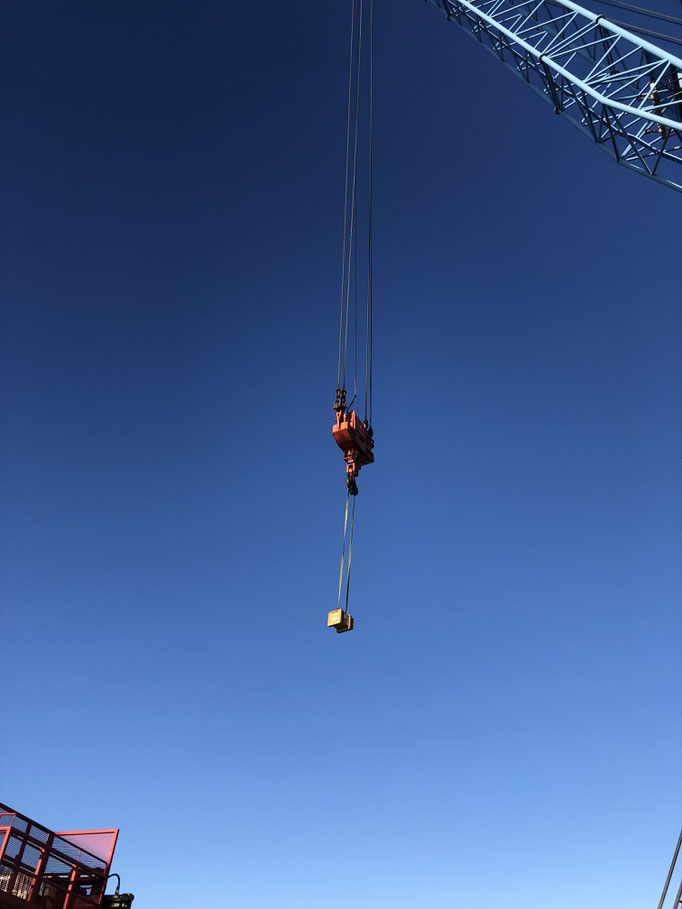 no matter how large or small your project is - we find the most economical solution for your transport