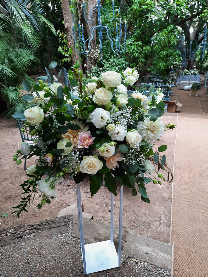 composizione-fiori-bianchi-matrimonio