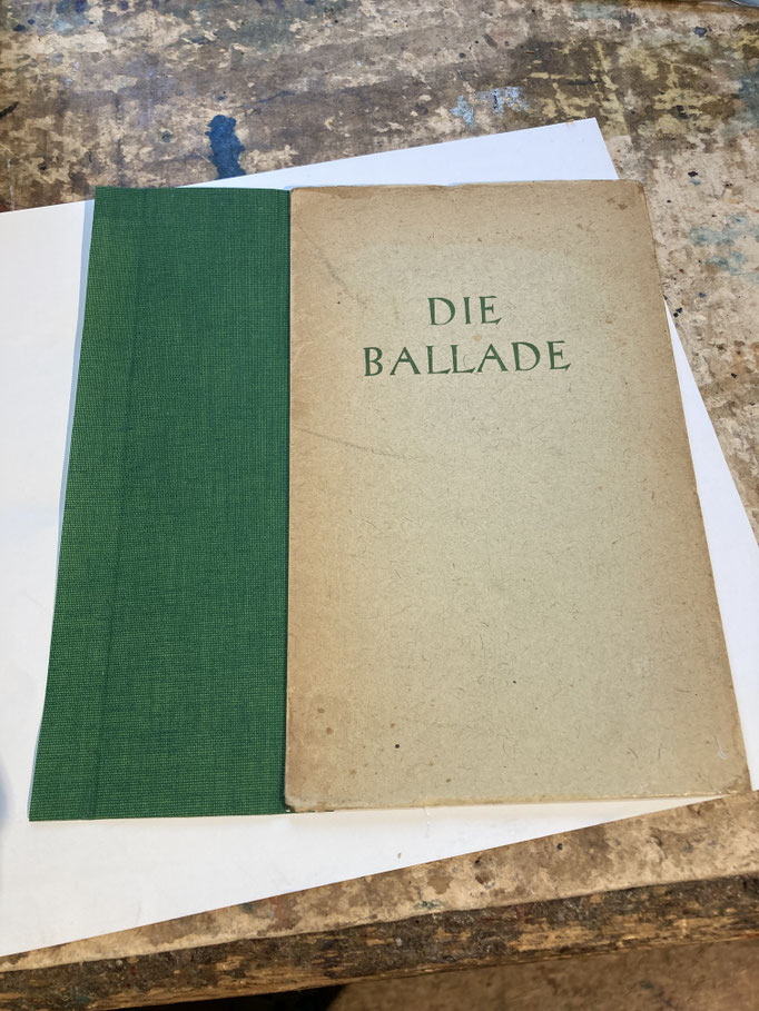 Vorderdeckel am neuen Rücken