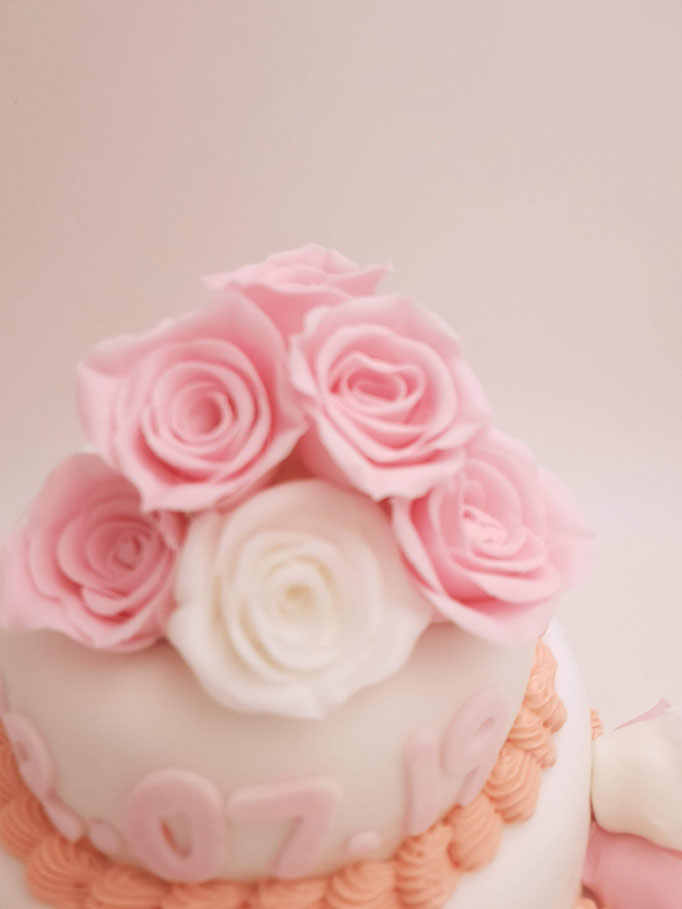 wedding cake