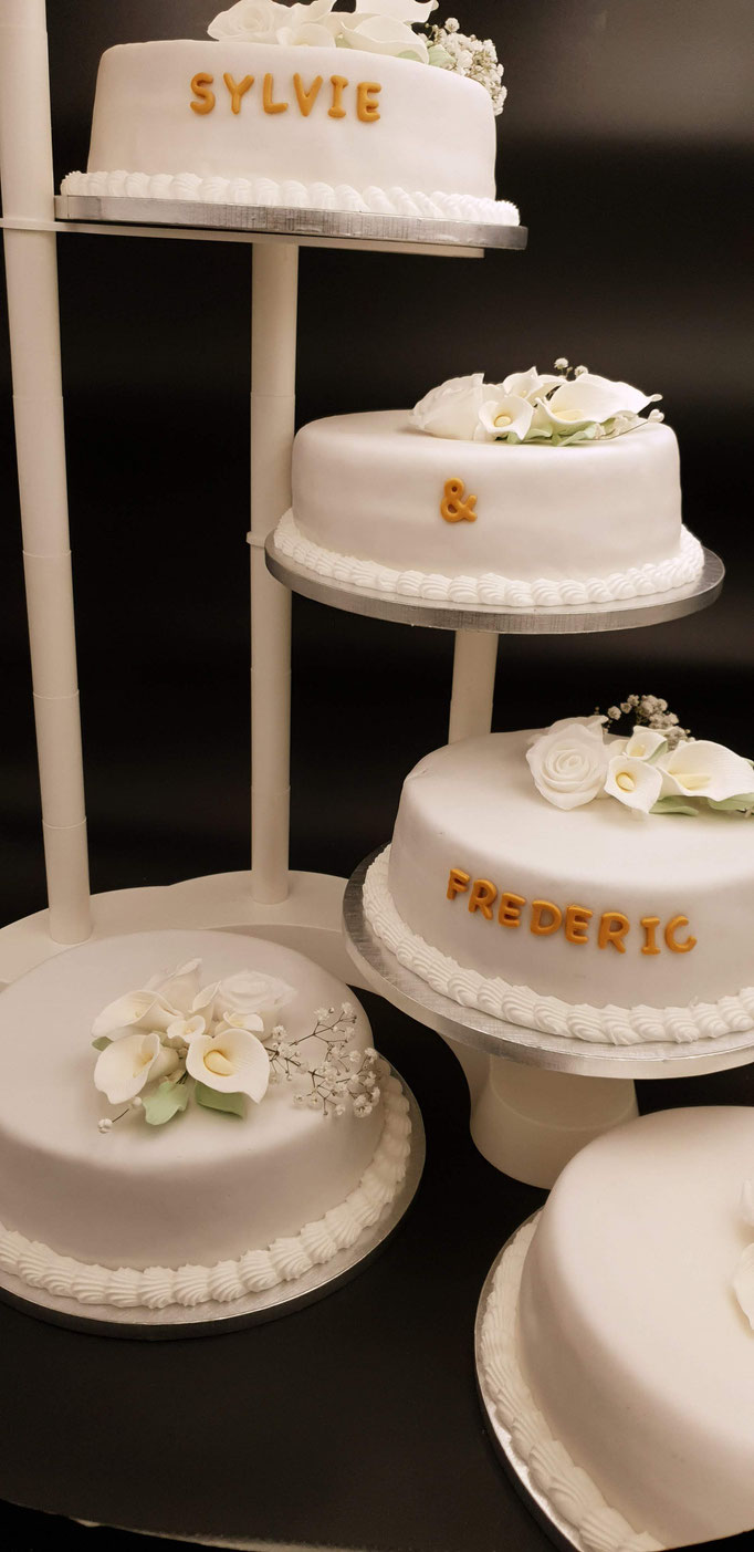 wedding cake