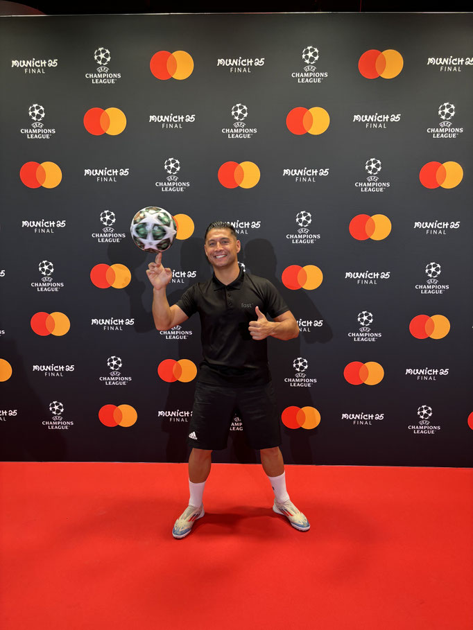 Fussball Bühnenshow