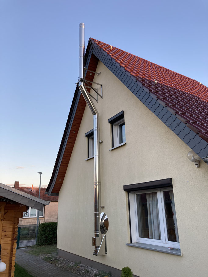 Schornstein mit Verzug Velten