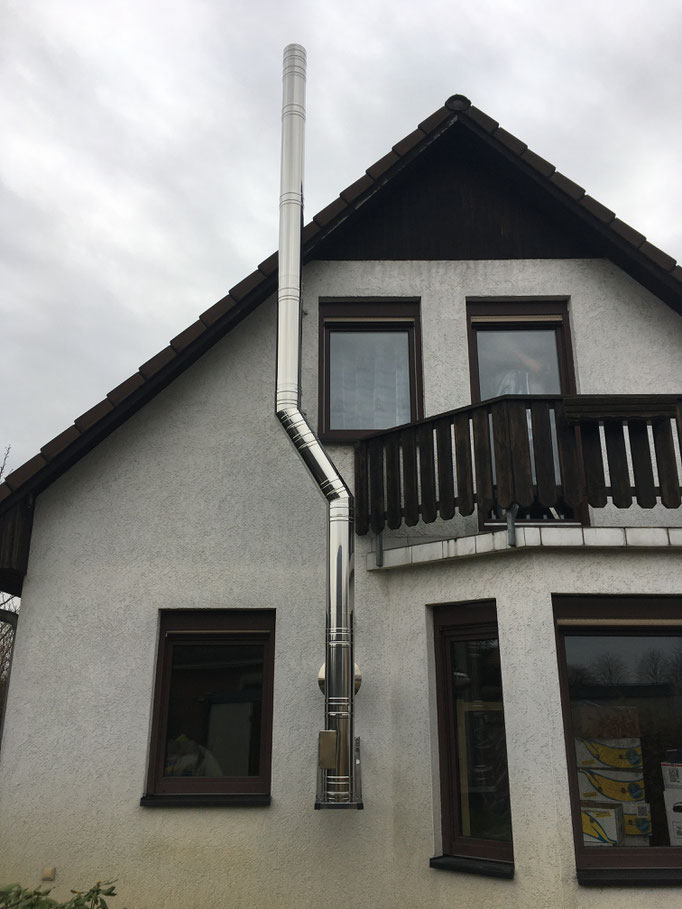 Schornstein mit Verzug 2 mal 30° Oberkrämer