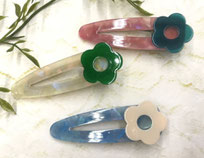 ヘアクリップ　フラワー  385円→280円(税込）