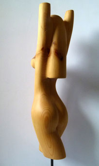 #modern#abstrakt#akt#edelholzskulptur#weihmutkiefer#gunnar mozer