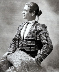 Papa Negro, Bienvenida, Mejías, Manuel, Badajoz, Dinastía, taurina, historia, Sevilla, Banderillero, Matador. 