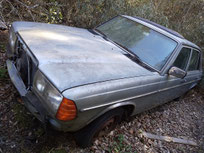 オールドMベンツ107-113-124TE-外装部品販売-現状―リビルト-リペアー