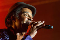 contact BOOKING yannick noah