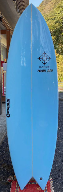 MAXX TWIN FIN - KAMUY SURFBOARDS KAMUYNALU JAPAN 内妻海岸 MAXX TWIN FIN - KAMUY SURFBOARDS KAMUYNALU JAPAN 内妻海岸