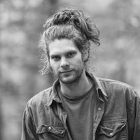 Klavierlehrer Keyboardlehrer Schlagzeuglehrer Bandcoaching Musikplanet Lüneburg Musikschule