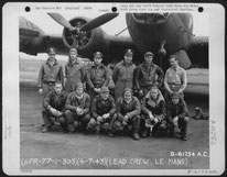 Photo de l'équipage leader de la mission n°71 sur l'usine Gnome & Rhône, 4 juillet 1943 - Crédit : Archives US