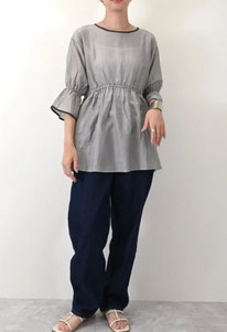 配色パイピングトップス  5,390円→1,400円（税込）    