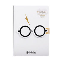 Harry Potter: Lightning Bolt A5 Notebook QUADERNO 12,90€ Prezzo finale,iva incl. escl. spedizione 1 SOLO PEZZO DISP. spedizione in 1-3 giorni PER INFO O PAGAMENTO CLICCA CHAT WHATSAPP SU QUESTA PAGINA IN ALTO.