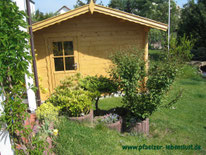 Sauna Blockhaus Blockbohlen selbst gebaut Elementsauna