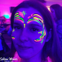solenn minier make up artist maquilleuse professionnelle enfant rennes bretagne maquillage fluo facepainting neon
