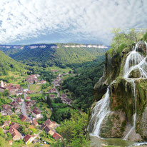 Wasserfälle am Dessoubre, tiefe Schluchten am Doubs und Lison