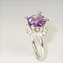 Prinzessin auf der Erbse Silber mit Amethyst