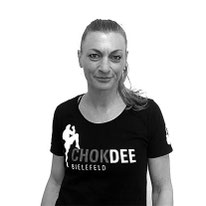 Trainerin Alexandra aus dem Chok Dee in Bielefeld