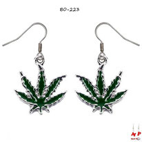 Boucles d'oreilles pendantes feuilles de cannabis vertes foncées