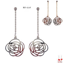 Boucles d'oreilles chaines à billes et roses pendantes dorées ou argentées