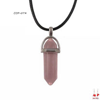 Collier à pendentif hexagonal en pierre de quartz rose