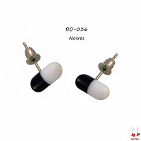 Boucles d'oreilles pilules noires et blanches en acrylique