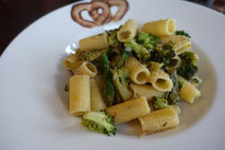 Rigatoni mit grünem Spargel und Brokkoli - Mädchenvöllerei Pi mal Butter Food Blog Saarland Kochen Rezepte Cooking Cook