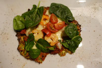 Zucchini-Pizza mit Garnelen und Spinat Pi mal Butter Mädchenvöllerei Food Blog Rezept Saarland