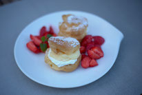 Windbeutel Vanillecreme Erdbeeren Pi mal Butter Mädchenvöllerei Saarland Saarlouis Blog Food Rezept