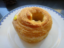 　　          　　 クロナッツ(チカリシャス)