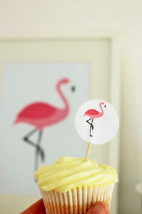 Bild: Viele Ideen für eine Flamingoparty in gold und pink mit Deko, Rezepten für Partyfood und einfachen DIY's, gefunden auf Partystories.de
