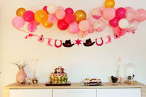 Bild: DIY Adventskalender basteln Idee - nachhaltig, upcycling und zero waste Adventskalender mit Kaffeefilter // gefunden auf www.partystories.de
