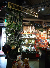 横浜赤レンガ倉庫 横浜スイートクリスマスカンパニー 横浜コットンハリウッド