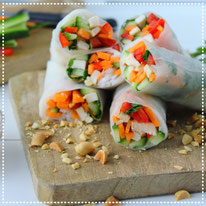 Springrolls met pinda-dip